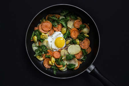 grilled vegetables in cooking pan
