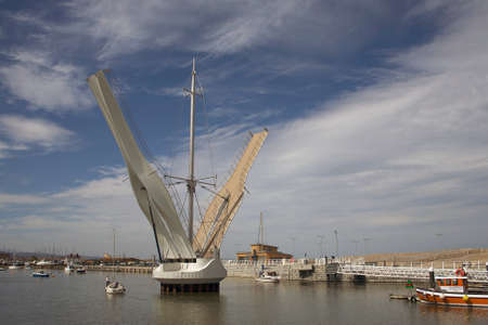 Pont y Ddraig bridge Rhylのeditorial素材