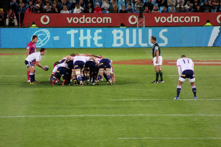 Rugby, Dewaldt Duvenhage feeding the Stormers scrum, Stormers v Bulls, Super Rugby, Loftus Versfeld, Pretoria , South Africa, 2 June 2012のeditorial素材
