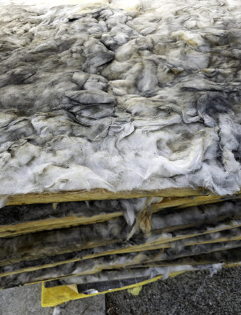 Detail of insulation and protection for roof and walls
