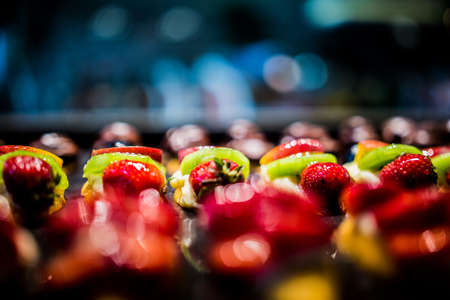 cupcakes fruit tops macroの写真素材