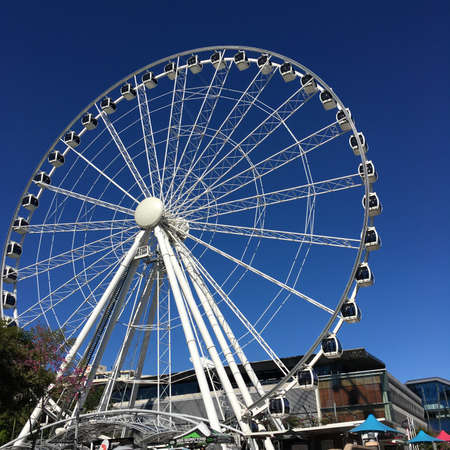 Bottom view of a ferris wheelのeditorial素材