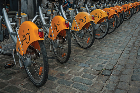 Brussels, Belgium - July 04, 2017. Detail of public bicycles in the streets of Brussels. Vibrant and friendly, is the country's capital and administrative center of the EU. Central Belgium.のeditorial素材
