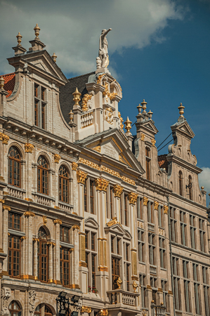 Close-up of the elegant and elegant decoration on the historic buildings at Grand Place of Brussels. Vibrant and friendly, is the country's capital and administrative center of the EU. Central Belgium.のeditorial素材