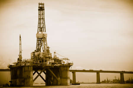 Petroleum platform on the Guanabara bay in the city of Rio de Janeiroの写真素材