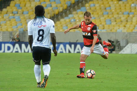Rio, Brazil - november 23, 2017: Everton Ribeiro player in match between Flamengo and Junior de Barranquilla by the Brazilian championship in Maracana Stadiumのeditorial素材