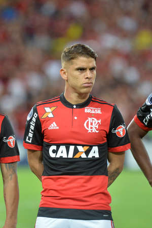 Rio, Brazil - november 23, 2017: Gustavo Cuellar player in match between Flamengo and Junior de Barranquilla by the Brazilian championship in Maracana Stadiumのeditorial素材