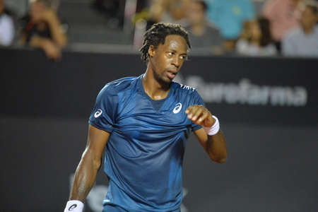 Rio de Janeiro, Brazil - february 20, 2017: Gael MONFILS (FRA) x Horacio Zeballos (ARG) classificatory game during Rio Open 2018 held at the Jockey Club Brasileiro.のeditorial素材