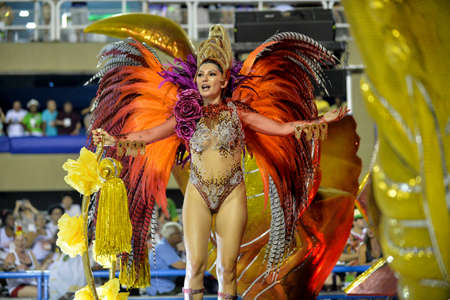 Rio, Brazil - february 11, 2018: Samba School parade in Sambodromo. Imperio Serrano during parade of the carioca carnival in the Marques de Sapucaiのeditorial素材