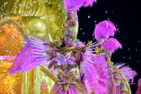 Rio, Brazil - february 11, 2018: Samba School parade in Sambodromo. Imperio Serrano during parade of the carioca carnival in the Marques de Sapucaiのeditorial素材