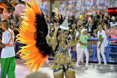 Rio, Brazil - february 11, 2018: Samba School parade in Sambodromo. Imperio Serrano during parade of the carioca carnival in the Marques de Sapucaiのeditorial素材