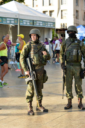 Rio de Janeiro, Brazil - april 29, 2018:  Army makes patrol on the streets of the city center of Rio de Janeiro, after intervention in the state securityのeditorial素材