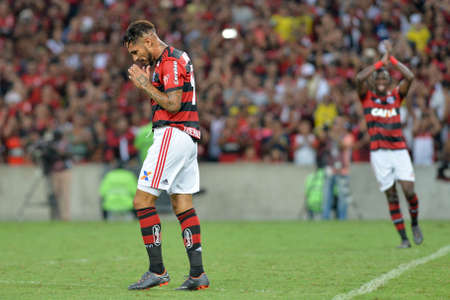 Rio, Brazil - may 06, 2018: Paolo Guerrero player in match between Flamengo and Internacional by the Brazilian Championship in Maracana Stadiumのeditorial素材