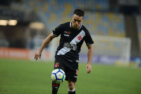 Rio, Brazil - september 01, 2018: Lenon player in match between Vasco and Santos by the Brazilian Championship in Maracana Stadiumのeditorial素材