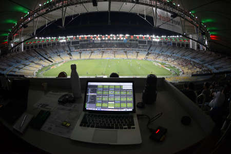Rio, Brazil - october 08, 2018: Editor laptop in match between Fluminense and Parana by the Brazilian Championship in Maracana Stadiumのeditorial素材