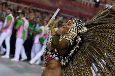 Rio, Brazil - march 04, 2019: Mangueira during the Carnival Samba School Carnival RJ 2019, at Sambodromo. Queen of Percussion Evelyn Bastosのeditorial素材