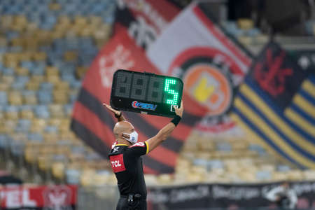 Rio, Brazil - June 19, 2021: Grazianni Maciel Rocha referee with 5 minutes banner in match between Flamengo vs Bragantino by 5th round of Brazilian Championship (serie A) in Maracana Stadiumのeditorial素材