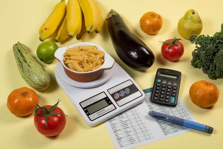 Controlling Diabetes - Carbohydrate Counting for Insulin Treatment - Idea, Concept and History of Diabetes and Healthの写真素材