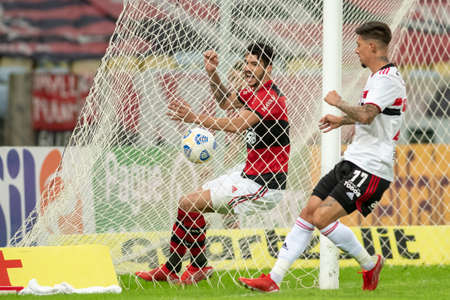 Rio, Brazil - July 25, 2021: Gustavo Henrique player in match between Flamengo 5 vs 1 Sao Paulo by 14th round of Brazilian Championship (serie A) in Maracana Stadiumのeditorial素材