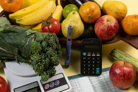 Controlling Diabetes - Carbohydrate Counting for Insulin Treatment - Idea, Concept and History of Diabetes and Healthの写真素材