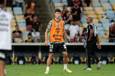 Rio, Brazil - December 06, 2021: Vinicius Zanocelo player in match between Flamengo 0 vs 1 Santos by 37th round of Brazilian Championship (serie A) in Maracana Stadiumのeditorial素材