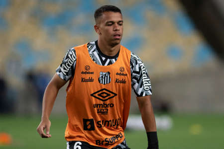 Rio, Brazil - December 06, 2021: Sandry player in match between Flamengo 0 vs 1 Santos by 37th round of Brazilian Championship (serie A) in Maracana Stadiumのeditorial素材