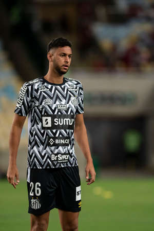 Rio, Brazil - December 06, 2021: Robson Reis player in match between Flamengo 0 vs 1 Santos by 37th round of Brazilian Championship (serie A) in Maracana Stadiumのeditorial素材