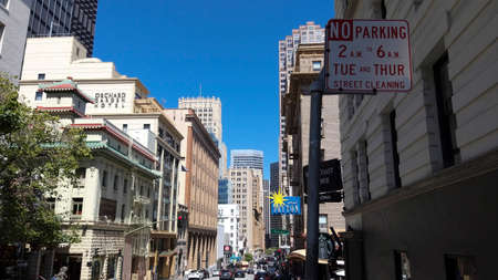 San Francisco,USA 03 June 2019: view of movement through the streets and slopes of the American cityのeditorial素材