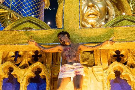 Rio, Brazil - April 20, 2022: Unidos da Ponte in the Rio Carnival, held at the Marques de Sapucai Sambadrome, in Rio de Janeiro/RJ.のeditorial素材