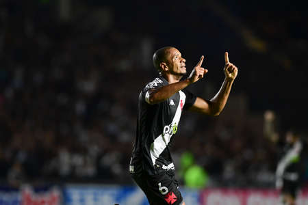 Rio, Brazil - April 08, 2022: Edimar player in match between Vasco vs Vila Nova by first round of Brazil Championship 2022, serie B, in Sao Januario Stadiumのeditorial素材