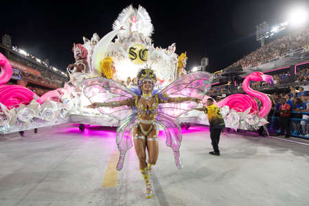 Rio, Brazil - April 22, 2022: Samba School Sao Clemente in the Rio Carnival, held at the Marques de Sapucai Sambadromeのeditorial素材