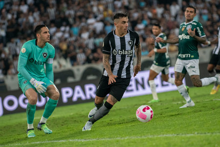 Rio, Brazil - October 03, 2022: Saraiva player in match between Bptafogo vs Palmeiras by 29 round of Brazilian Championship, in Maracana Stadiumのeditorial素材