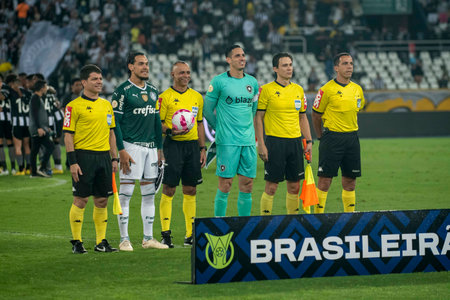 Rio, Brazil - October 03, 2022: Referee in match between Bptafogo vs Palmeiras by 29 round of Brazilian Championship, in Maracana Stadiumのeditorial素材