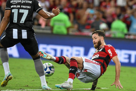 Rio, Brazil - April 30, 2023, Leo Pereira in match between Flamengo vs Botafogo by Brazilian Championship, round 3 in Maracana Stadiumのeditorial素材