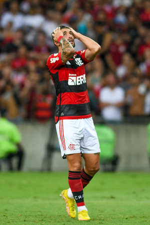 Rio, Brazil - November, 11, 2023, De Arrascaeta player in match between Flamengo vs Fluminense by Brazilian championship of 34th round, in Maracana Stadiumのeditorial素材