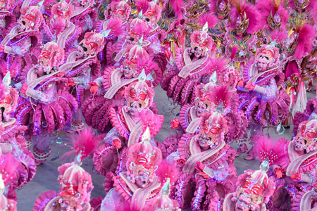 Rio, Brazil - february 12, 2024: Parades of the samba schools Unidos do Viradouro of the special group, during the carnival in the city of Rio de Janeiro in Sapucai streetのeditorial素材