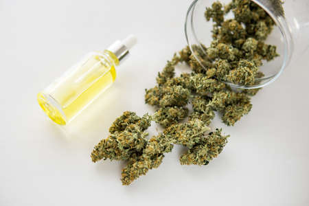 Cannabis oil in pipette, medical marijuana concept, close up, hemp product, CBD cannabis OIL, natural herb,の写真素材