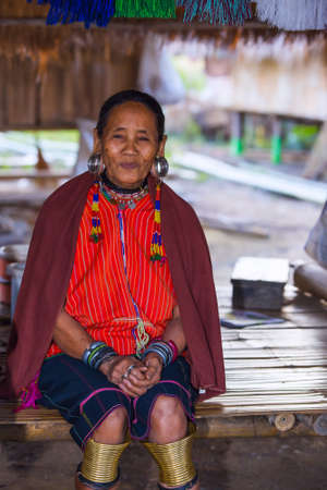 CHIANG RAI, THAILAND - JANUARY 2015: Karen tribal old woman near Mae Hong Son, Thailand, Chiang Rai. Padaung long neck hill tribe village, refugee community originate from neighboring Myanmar.のeditorial素材