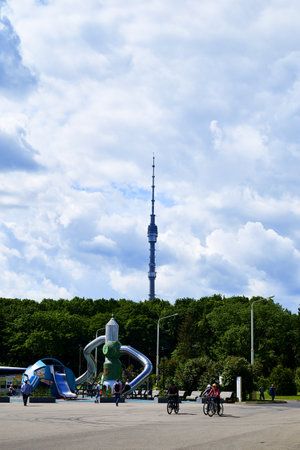 06.17.2022 Russia Moscow VDNH view of the Ostankino TV tower against the blue sky High quality photoのeditorial素材