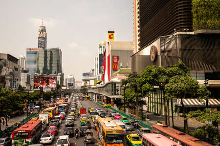 car and vehicle that cause of traffic on the road at Ratchaprasong District, Bangkok, Thailandのeditorial素材