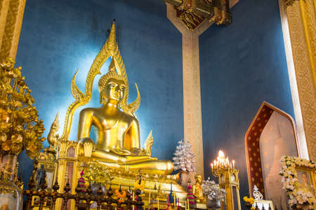 Buddha statue inside of Marble Temple (Wat Benchamabophit), Bangkok, Thailandのeditorial素材
