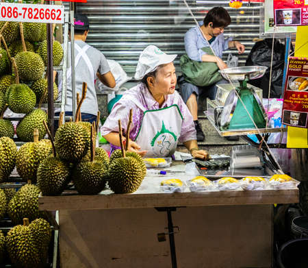 durian seller, Yaowarat Road, Bangkok, Thailandのeditorial素材