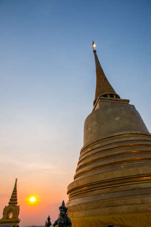 Golden mountain (Wat Saket), Bangkok, Thailandの写真素材