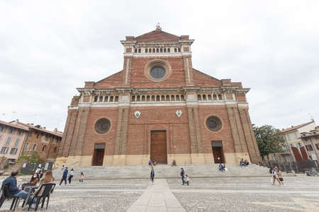 Pavia, Italy - May 9, 2021: street view of Pavia in a cloudy day of spring.のeditorial素材