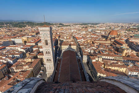 Firenze, Italy - August 17, 2021: street view of Santa Maria del Fiore cathedral.のeditorial素材