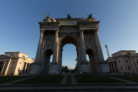 the Arc de Triomphe at sunsetの写真素材