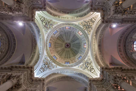 Interior of the Basilica of the Sacred Heart of Jesus in Lisbon, Portugalの写真素材