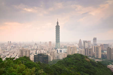 TAIPEI, TAIWAN - OCTOBER 21: Taipei 101 Skyscraper October 21, 2013 in Taipei, TW. It is the second tallest building in the world.のeditorial素材