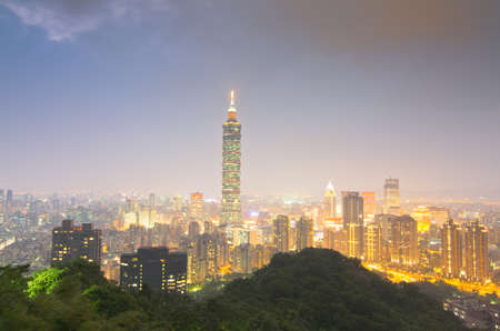 TAIPEI, TAIWAN - OCTOBER 21: Taipei 101 Skyscraper October 21, 2013 in Taipei, TW. It is the second tallest building in the world.のeditorial素材