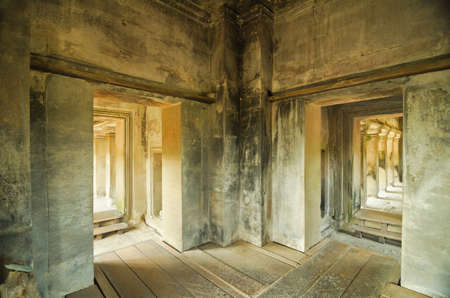 SIEM REAP - JAN 04: Angkor Wat facade on Jan 04, 2014 in Siem Reap, Cambodia.Angkor Wat is the early 12th Century temple.It built by King Suryavarman II. It has become a symbol of Cambodia.のeditorial素材